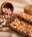 Peanut Chikki/Pappu Chakka (1 Kg)